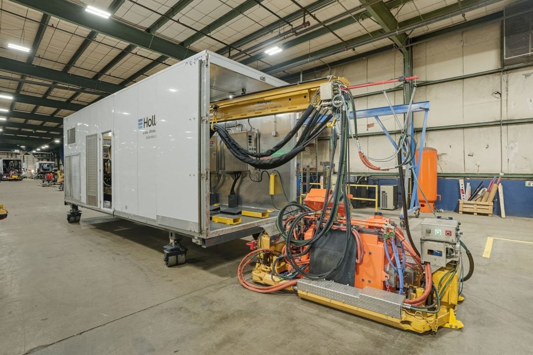Holland flashbutt welding container for railroad in manufacturing facility
